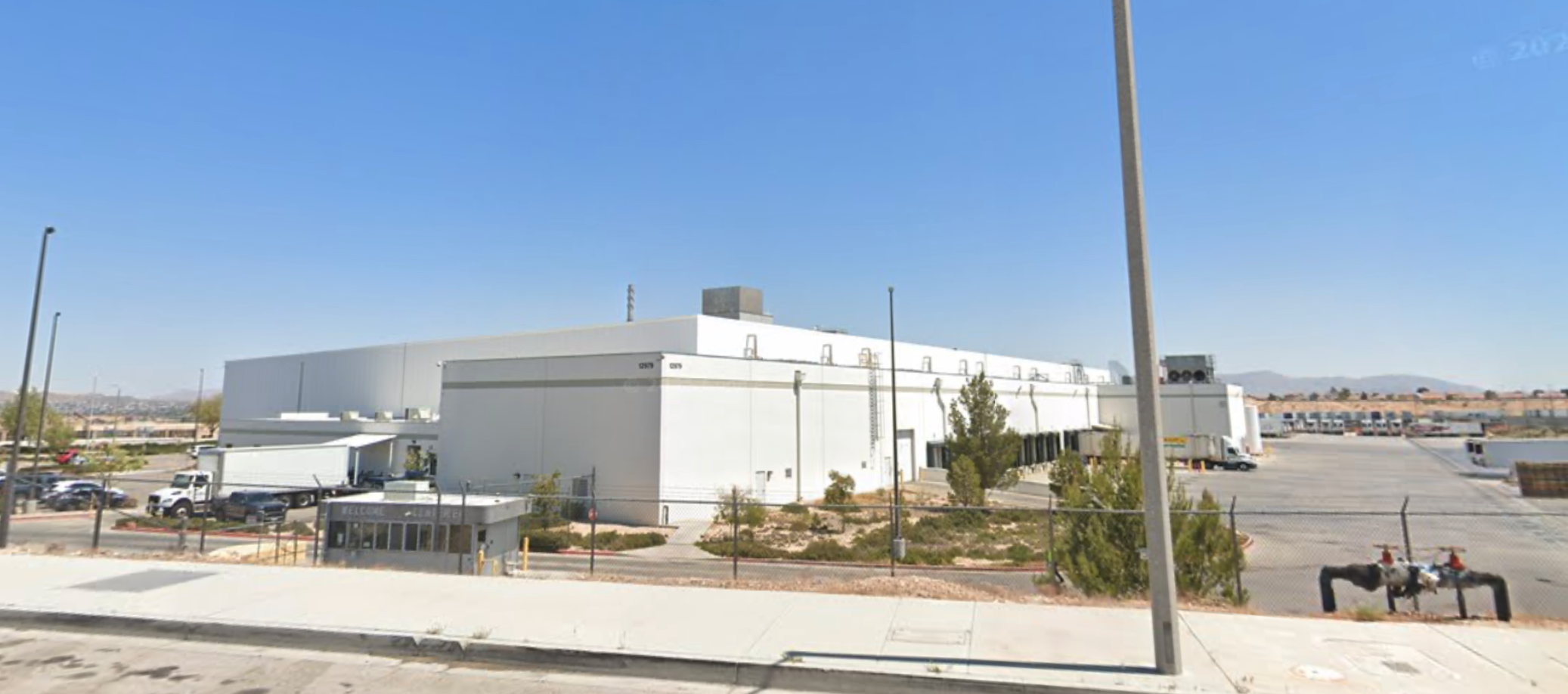 Dock and side elevation